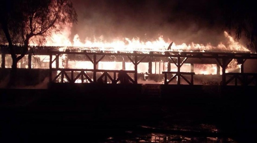 Complejo Las Tinajas: Incendio acaba con uno de los íconos turísticos de la comuna de Vicuña