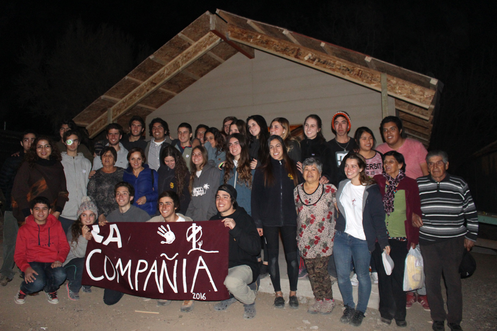 Photo of Jóvenes Legionarios de Cristo construyeron capillas en la comuna de Vicuña
