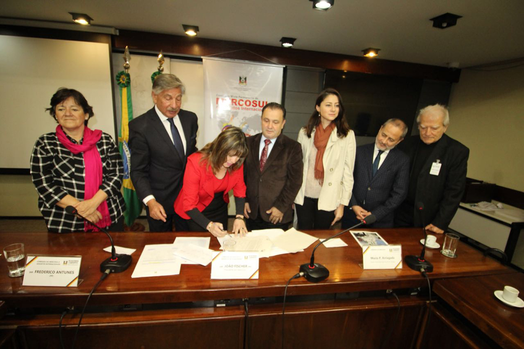 Photo of En Porto Alegre ratifican integración política con miras al Corredor Bioceánico Central