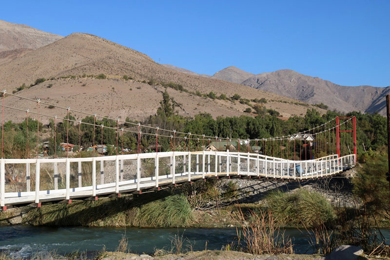 Photo of El municipio realiza mejoras en el puente peatonal de La Compañía
