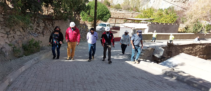 Photo of MOP afina últimos detalles de obras de pavimentación con adocretos en Huanta
