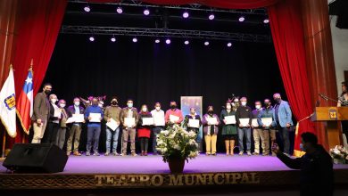 Photo of 74 organizaciones sociales de la comuna de Vicuña reciben subvenciones municipales