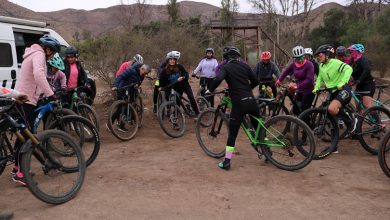 Photo of Reconocida deportista nacional lideró la primera clínica para mujeres ciclistas elquinas