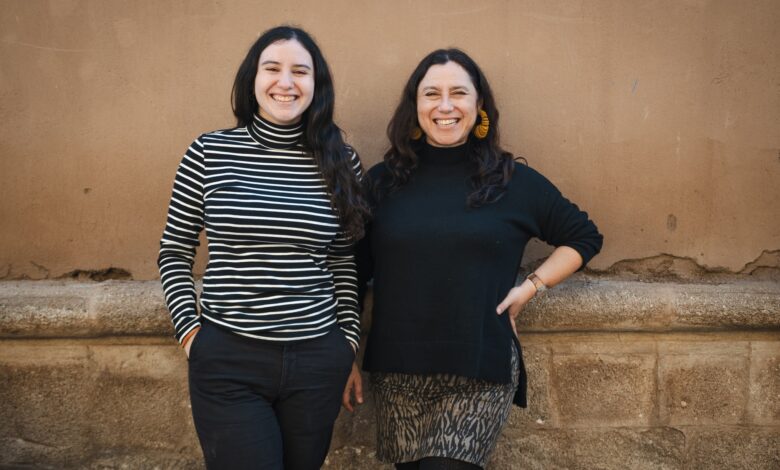 Jacinta Canessa y Claudia Suárez; organizadoras de Encuentro Endémica